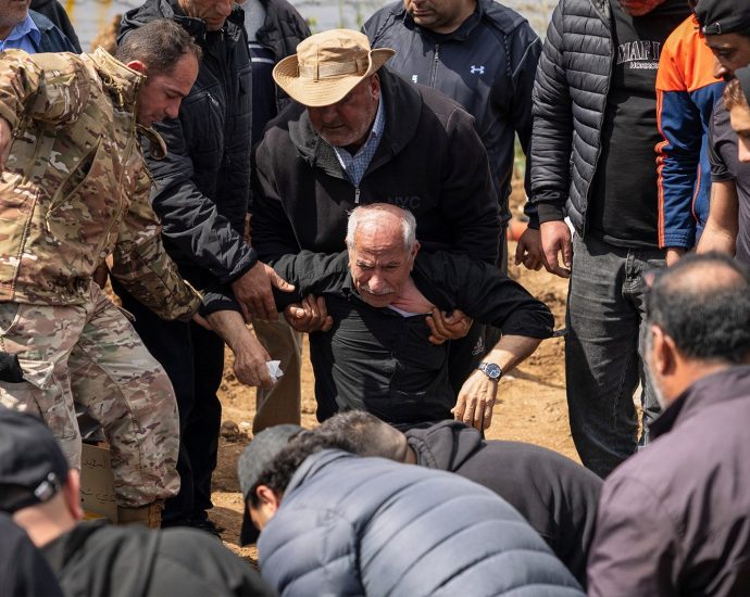 renewed-israeli-strikes-pound-lebanon-as-ground-offensive-deepens