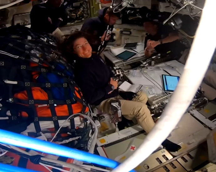 nasa’s-artemis-ii-crew-eclipses-record-for-farthest-human-spaceflight