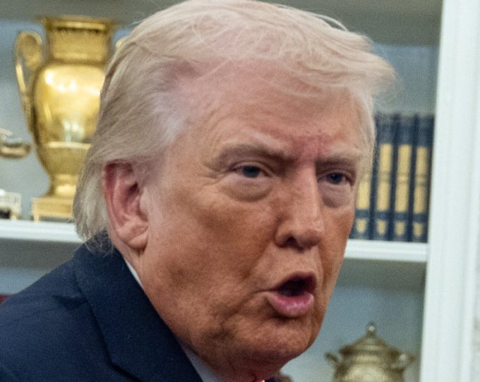 the-traitor’s-unhinged-easter-message-to-iran:-‘open-the-f**kin’-strait,-you-crazy-bastards!’