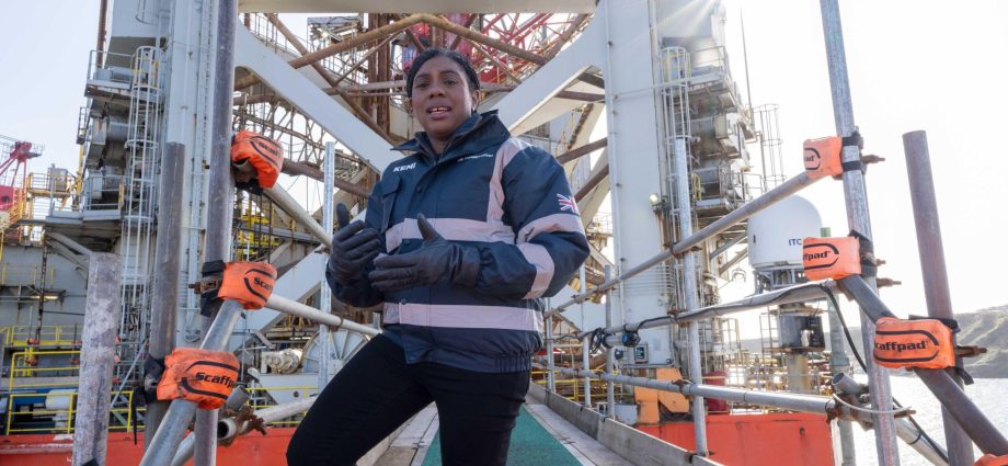 the-vested-interests-lobbying-for-north-sea-oil-and-gas-expansion