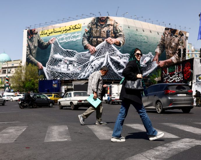 israel-threatens-iran’s-trains,-railways-before-the-traitor’s-deadline-expires