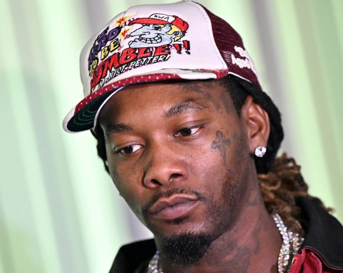 rapper-offset-is-hospitalized-after-being-shot-in-florida