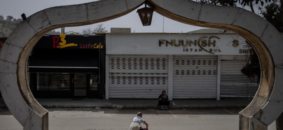 ‘we-just-want-to-stay-home’:-a-lebanese-village-under-israeli-occupation