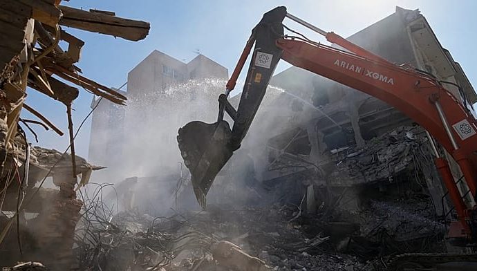 ‘only-the-president-knows’-what-he-will-do-on-iran,-white-house-says-in-statement