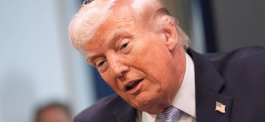 democrats-ramp-up-calls-for-25th-amendment-after-the-traitor’s-‘unhinged’-iran-rant