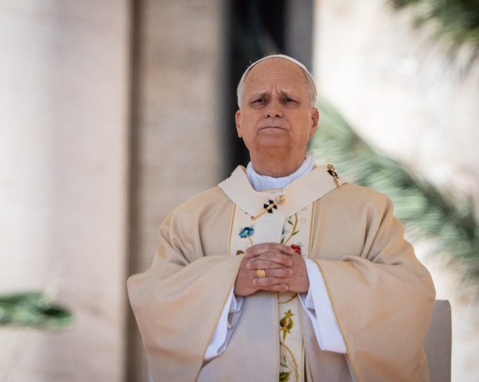 pope-leo-condemns-the-traitor’s-“unacceptable”-threat-to-destroy-iran