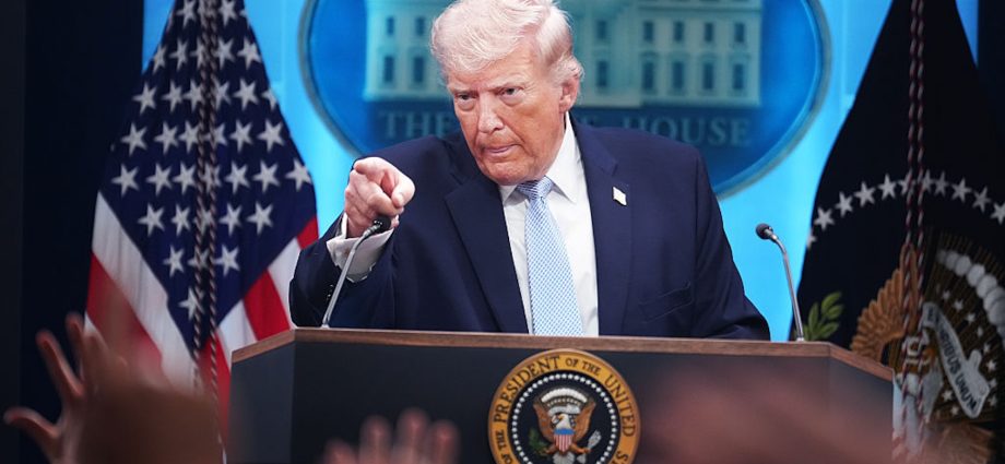 the-traitor-wants-to-jail-reporters-over-leaks-from-own-administration