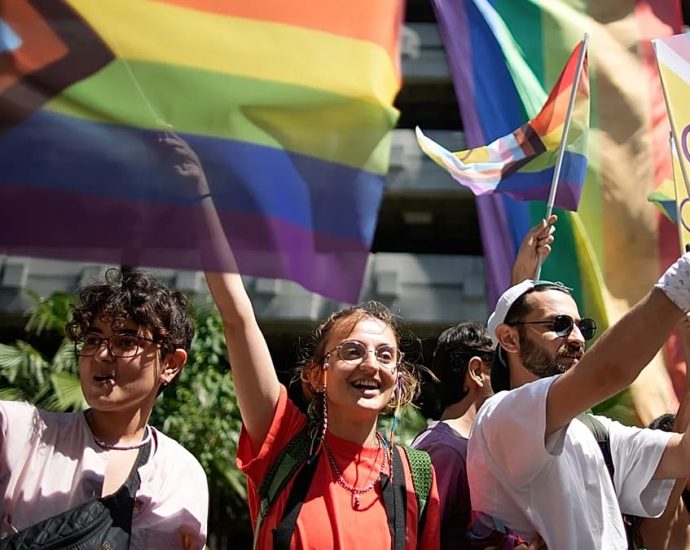turkey-puts-11-leaders-of-lgbtq+-rights-association-on-trial-for-‘obscenity’