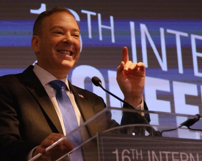 zeldin-celebrates-endangerment-finding-repeal-with-climate-skeptics