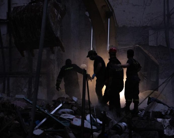 netanyahu-says-ceasefire-doesn’t-include-lebanon.-then-50-israeli-jets-drop-160-bombs