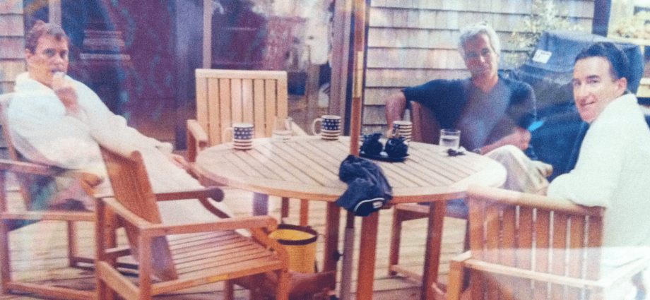 uk’s-mandelson-tried-to-get-epstein’s-‘goddaughter’-access-to-10-downing-st