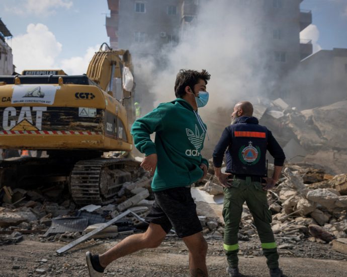 several-people-reported-killed-in-fresh-israeli-attacks-on-lebanon