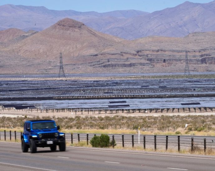 states-are-struggling-to-meet-their-clean-energy-goals.-data-centers-are-to-blame