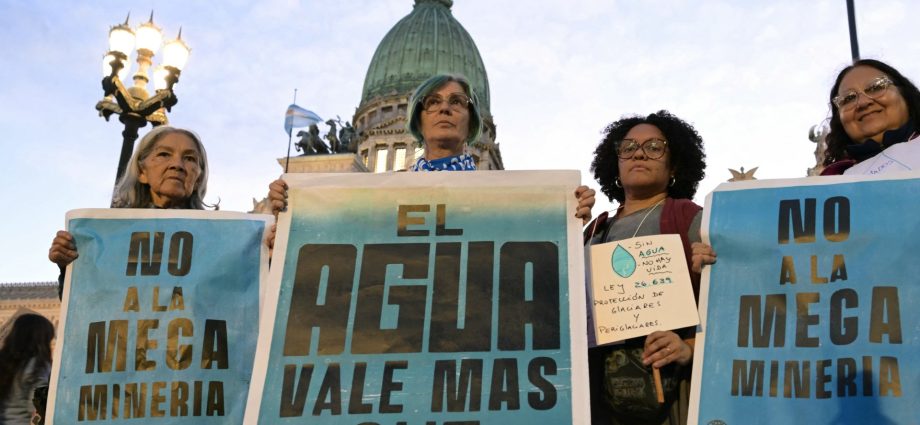 argentina-mps-approve-bill-allowing-mining-in-glaciers