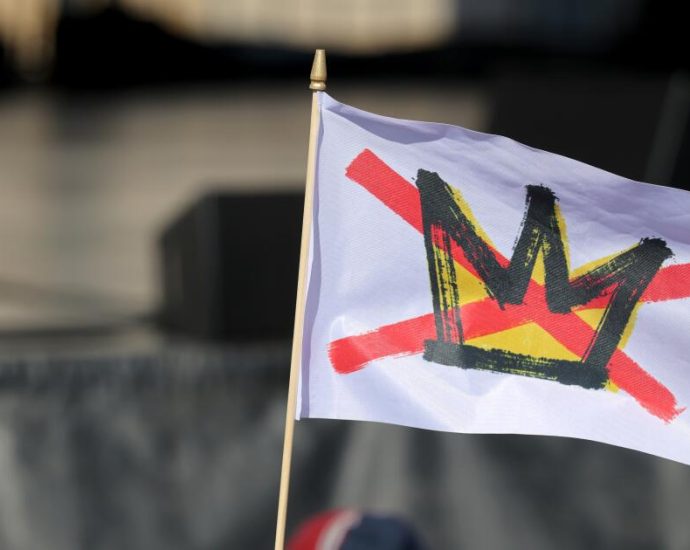 calmes:-we’re-stuck-with-an-unchecked-mad-king-until-january