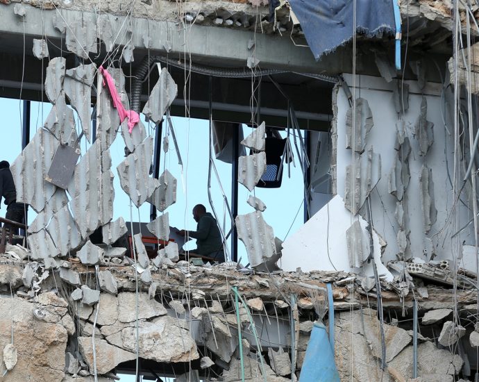 sidon-residents-recall-horror-of-israeli-strikes-after-iran-ceasefire