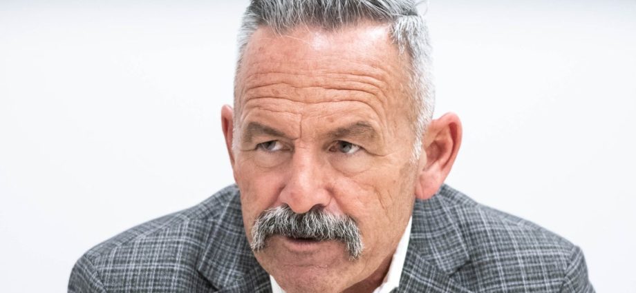 california-supreme-court-orders-republican-sheriff-to-halt-election-probe