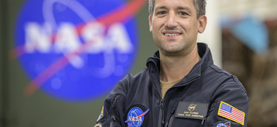 i-am-artemis:-dan-florez