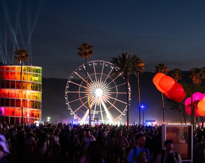 coachella-2026-preview:-lgbtq+-artists,-headliners-making-history-and-what-to-expect