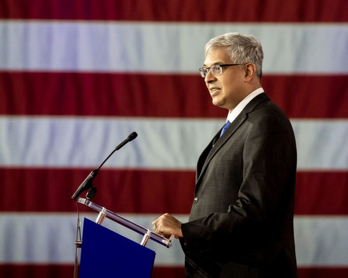 acting-cdc-director-delayed-release-of-study-showing-benefit-of-covid-vaccines