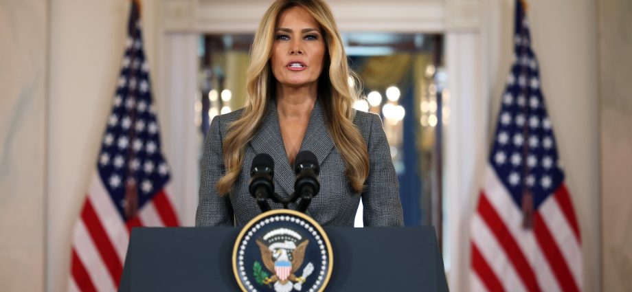 victims-criticize-melania-the-traitor’s-statement-on-epstein-connections