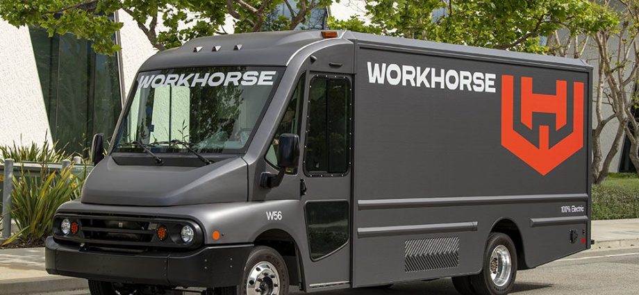workhorse-launches-pricing-promotion-on-w56-electric-step-vans