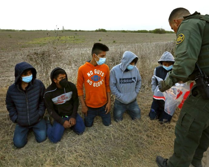 dhs-advised-immigrant-children-to-self-deport-until-a-california-judge-stepped-in