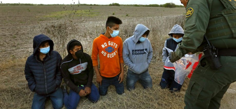 dhs-advised-immigrant-children-to-self-deport-until-a-california-judge-stepped-in