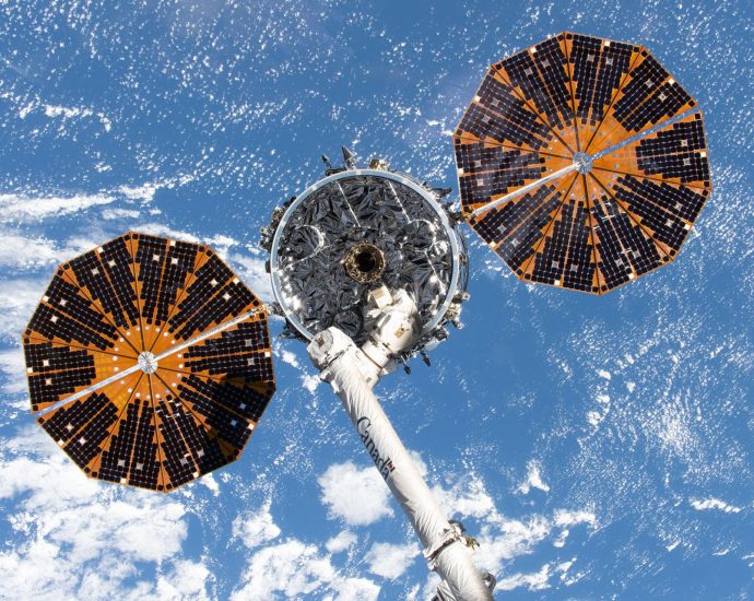 cygnus-xl-cargo-craft-solar-arrays-deploy-powering-flight-to-station