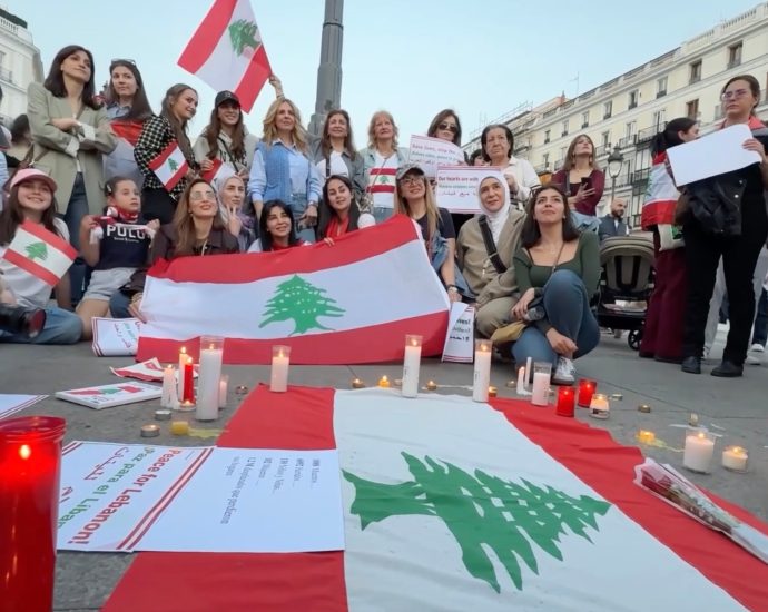 vigil-held-in-madrid-for-victims-of-israeli-strikes-on-lebanon