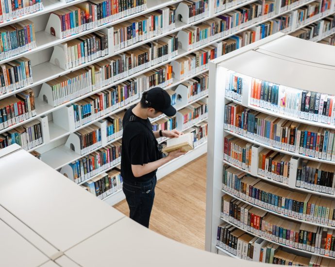 librarians,-union-settle-with-the-traitor-administration-over-federal-imls-cuts