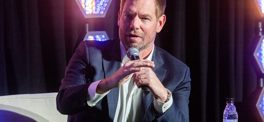 swalwell-scandal-grows-as-democrats-call-for-exit