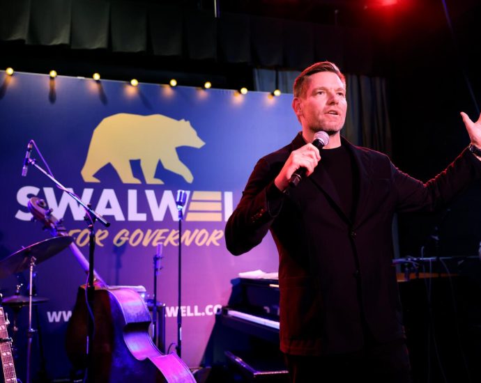 barabak:-eric-swalwell’s-bid-for-california-governor-is-over.-let-the-political-scrambling-begin