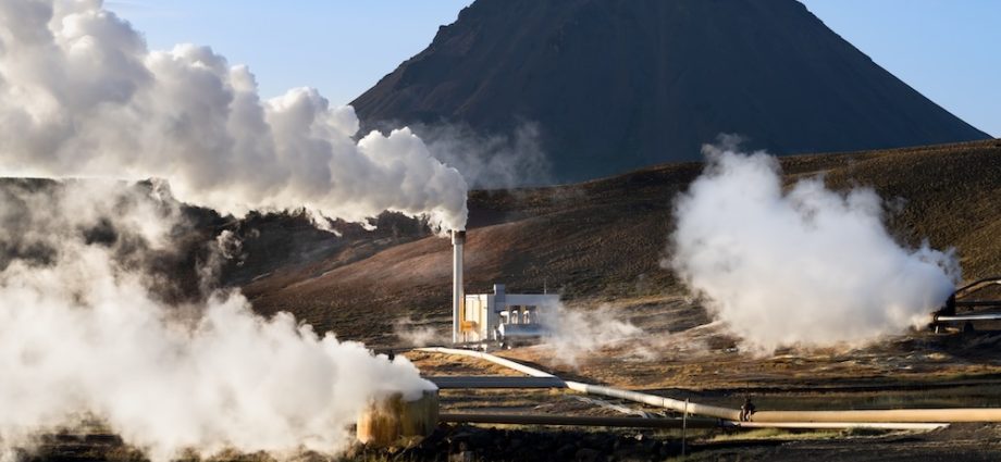next-generation-geothermal-energy:-promise,-progress,-and-challenges