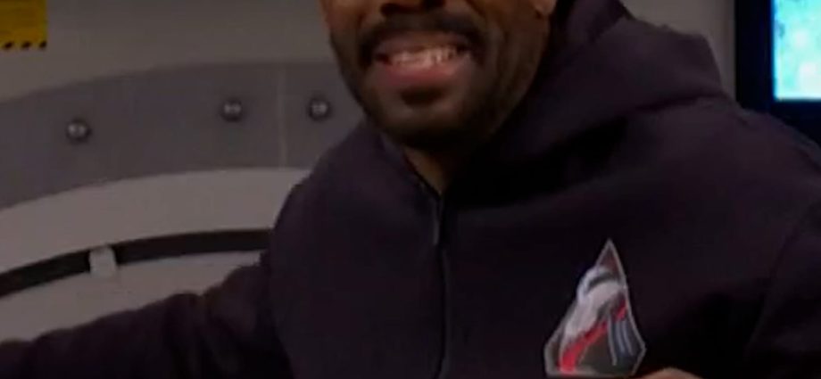 ‘snl’-cast-recreates-artemis-ii-crew-moments-in-space