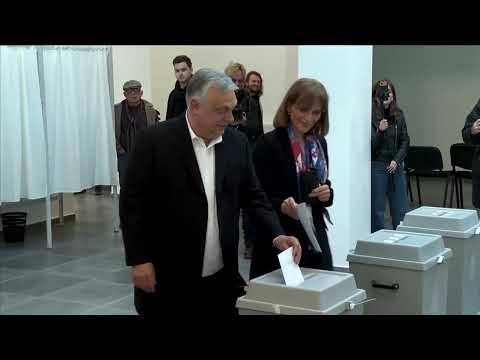 hungarians-vote-in-landmark-election