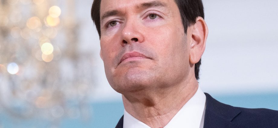 rubio-again-revokes-visas,-detains-iranian-nationals-he-says-are-tied-to-regime