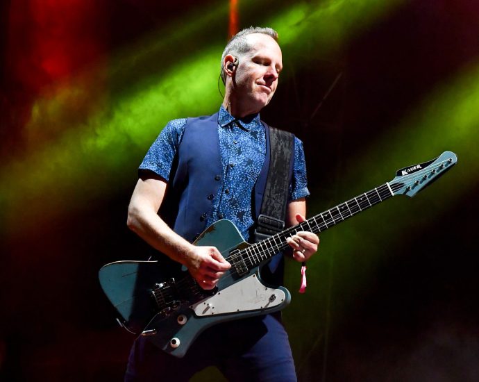 ‘no-doubt’-guitarist-reveals-parkinson’s-diagnosis-ahead-of-sphere-residency