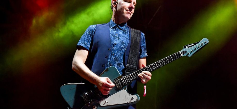 ‘no-doubt’-guitarist-reveals-parkinson’s-diagnosis-ahead-of-sphere-residency