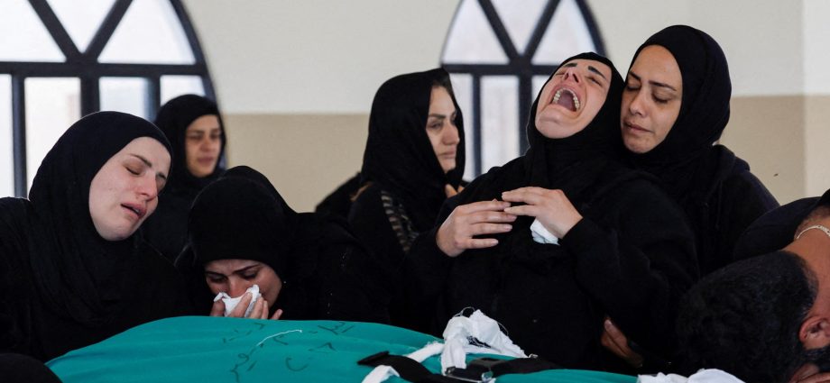 iran-war-live:-us-military-says-it-will-block-iranian-traffic-in-hormuz