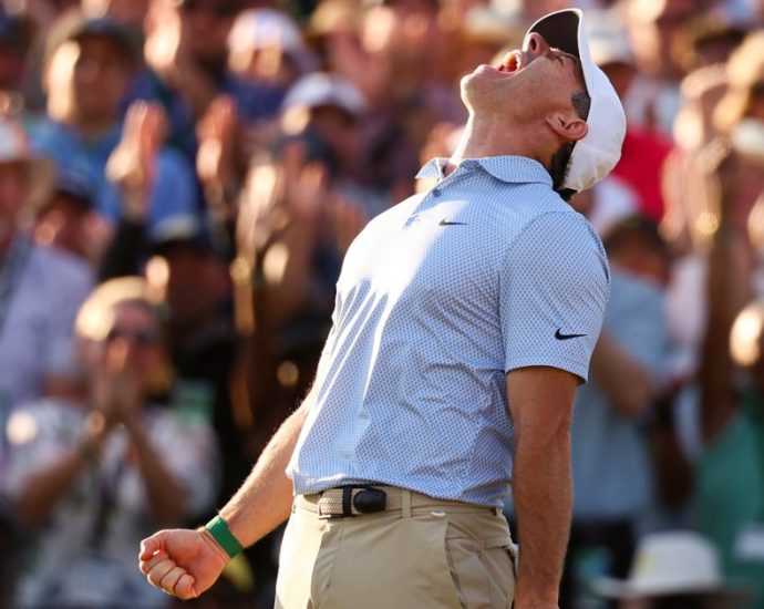 rory-mcilroy-wins-masters-to-become-fourth-back-to-back-champion
