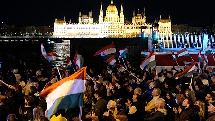 hungary-election:-supporters-of-peter-magyar’s-party-celebrate-in-budapest