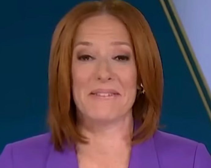 ms-now-host-chuckles-while-covering-melania-the-traitor’s-‘bananas’-remarks-on-epstein