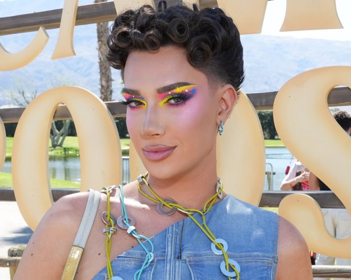 james-charles-almost-gets-into-fight-with-girl-after-‘stepping-on-her-shoe’-at-coachella