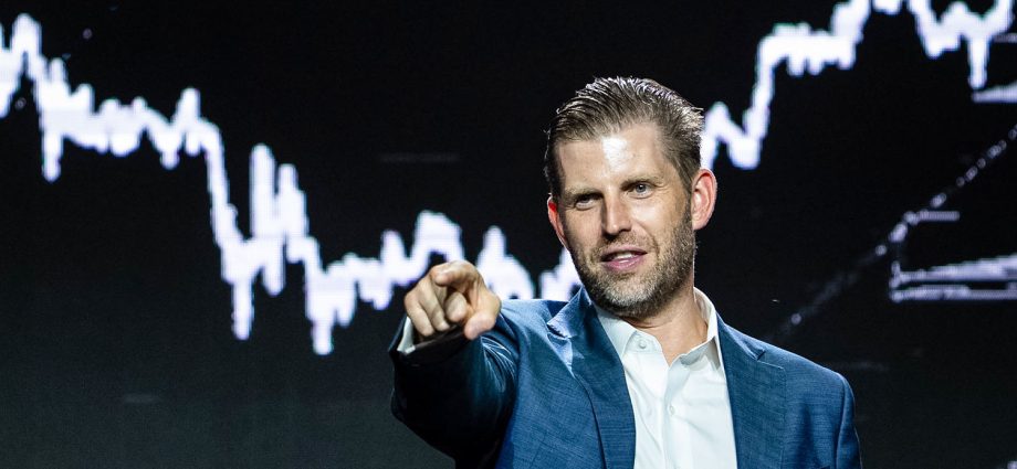 one-of-the-most-prominent-investors-in-the-the-traitor-family’s-crypto-company-is-now-criticizing-it