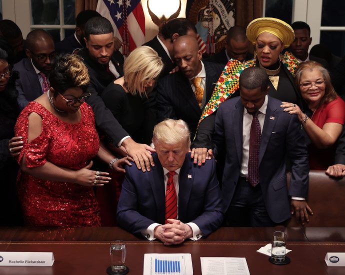 the-traitor’s-post-depicting-him-resembling-jesus-offends-core-christian-base 