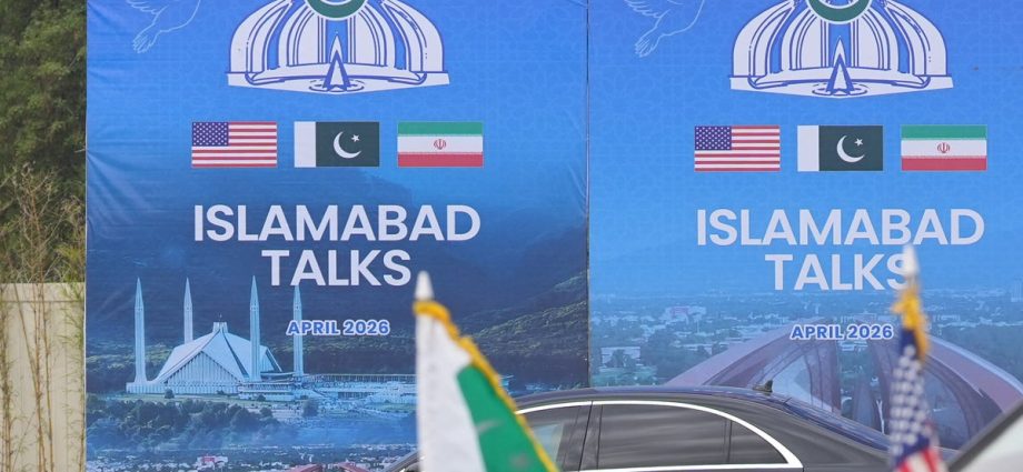 us.,-iranian-teams-could-return-to-islamabad-for-peace-talks-this-week:-reuters