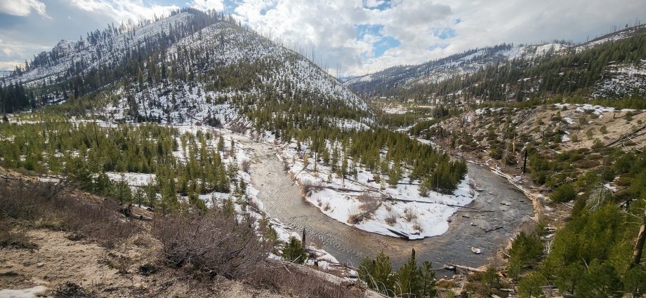 the-west’s-snow-drought-meant-record-dryness-—-but-also-record-flooding