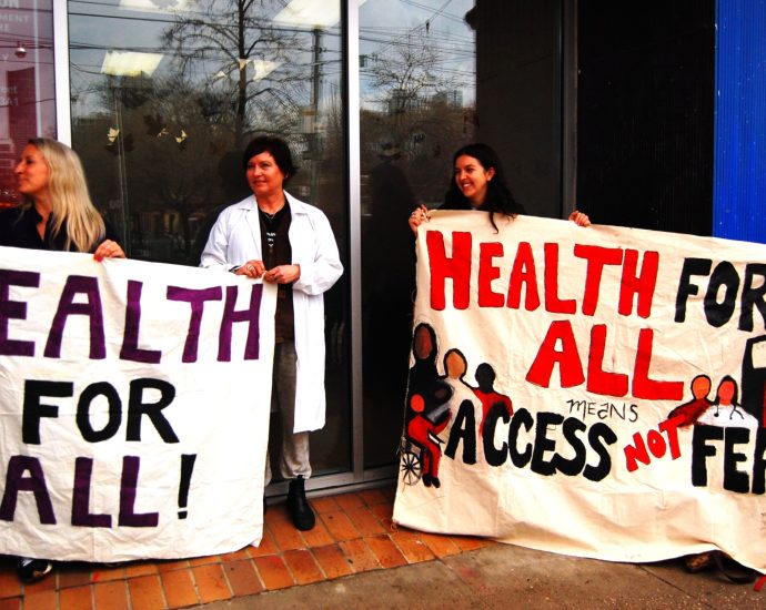 canada-faces-calls-to-rescind-planned-cuts-to-refugee-healthcare-scheme