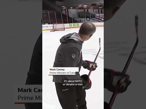 finland’s-stubb,-canada’s-carney-play-hockey